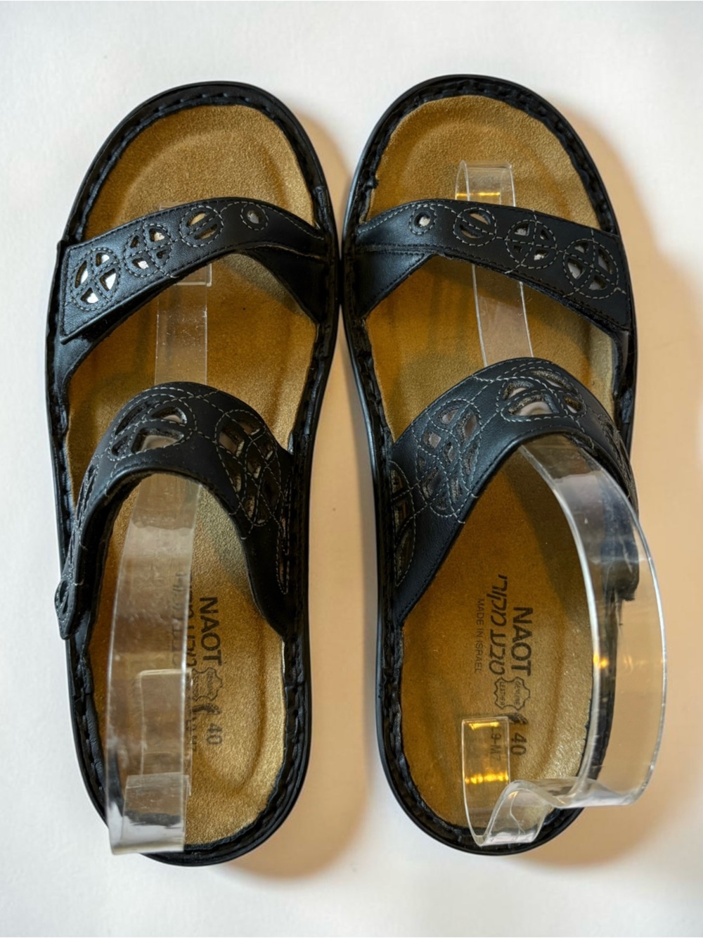Naot Cornet Black Raven Sandals Size 40 / 9 Adjustable Hook and Loop Footbed